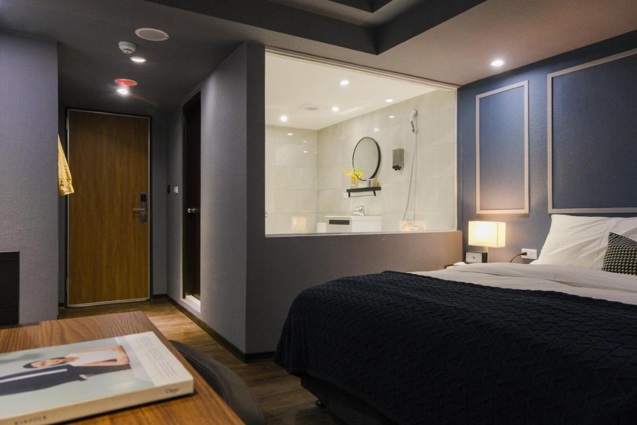 Giant Rich Hotel Taipeh Exterior foto